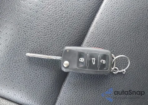 2014 Volkswagen Jetta Sportwagen 2.0L Tdi from USA, damaged, VIN 3VWPL7AJ0EM620192